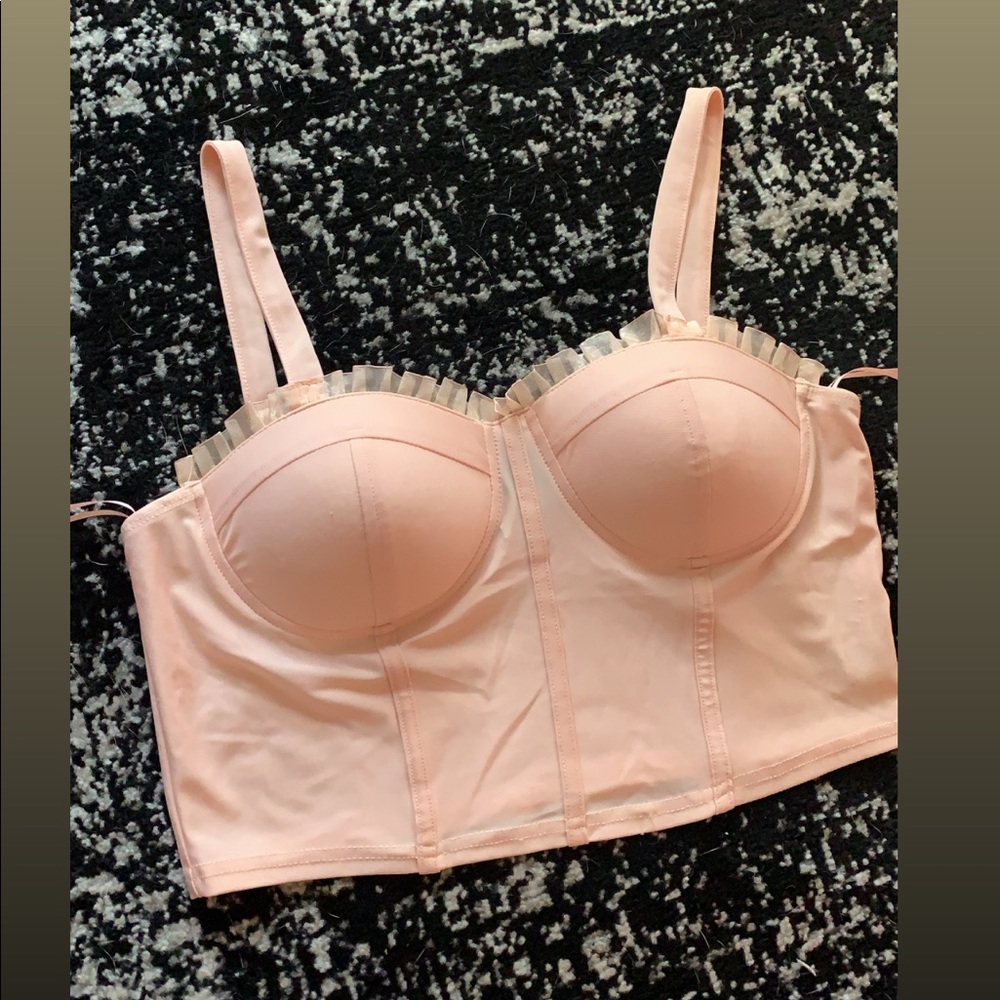 Lovely top size large